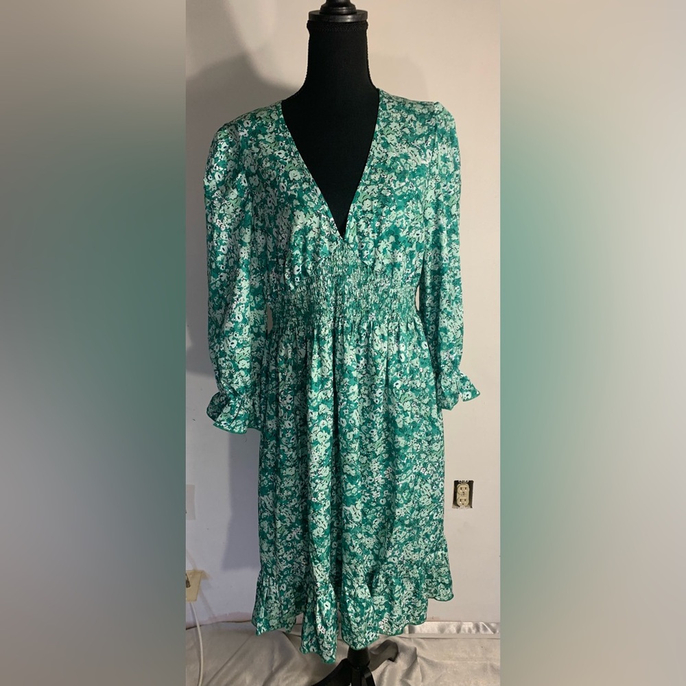 NORACORA NWT VNeck long sleeve Polyester Maxi dress sz L